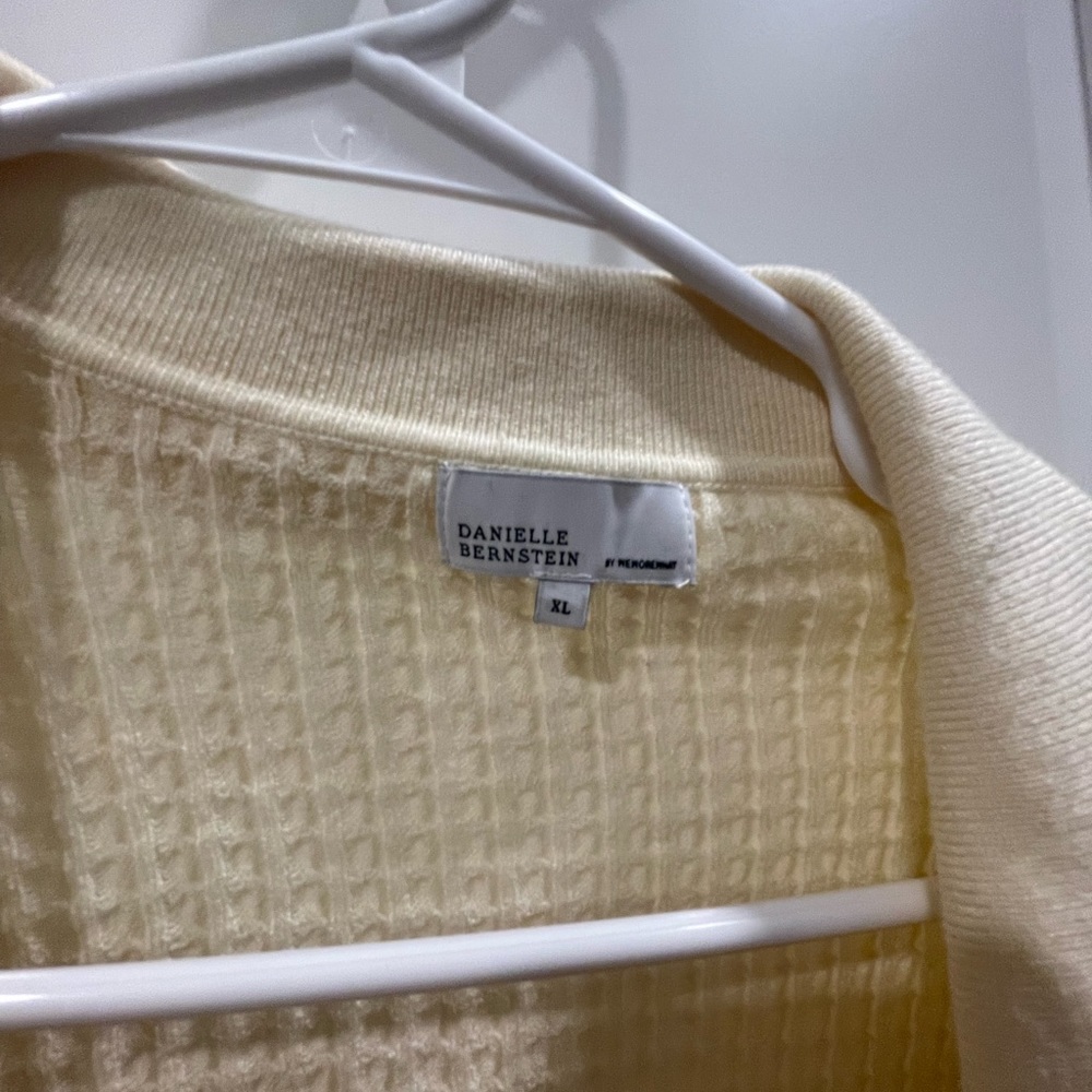 Sweater - Picture 3 of 3